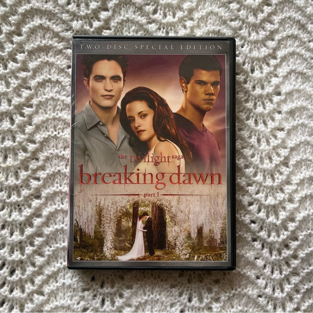Breaking Dawn Part 1 DVD